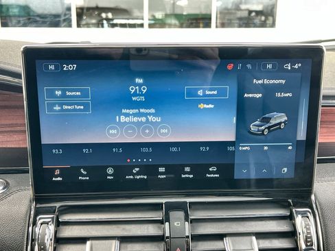 Used 2023 Lincoln Navigator Reserve image 18