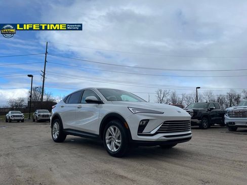 Used 2024 Buick Envista Preferred w/ Convenience I Package image 5