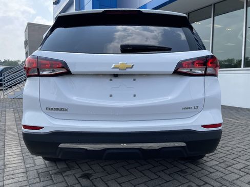 Used 2023 Chevrolet Equinox LT image 4