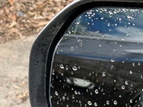 Used 2025 Ford Maverick XL w/ Equipment Group 102A image 19