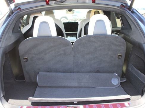 Used 2023 Tesla Model X Plaid image 48