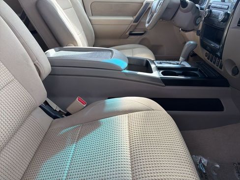 Used 2014 Nissan Titan SV w/ SV Value Truck Package image 30