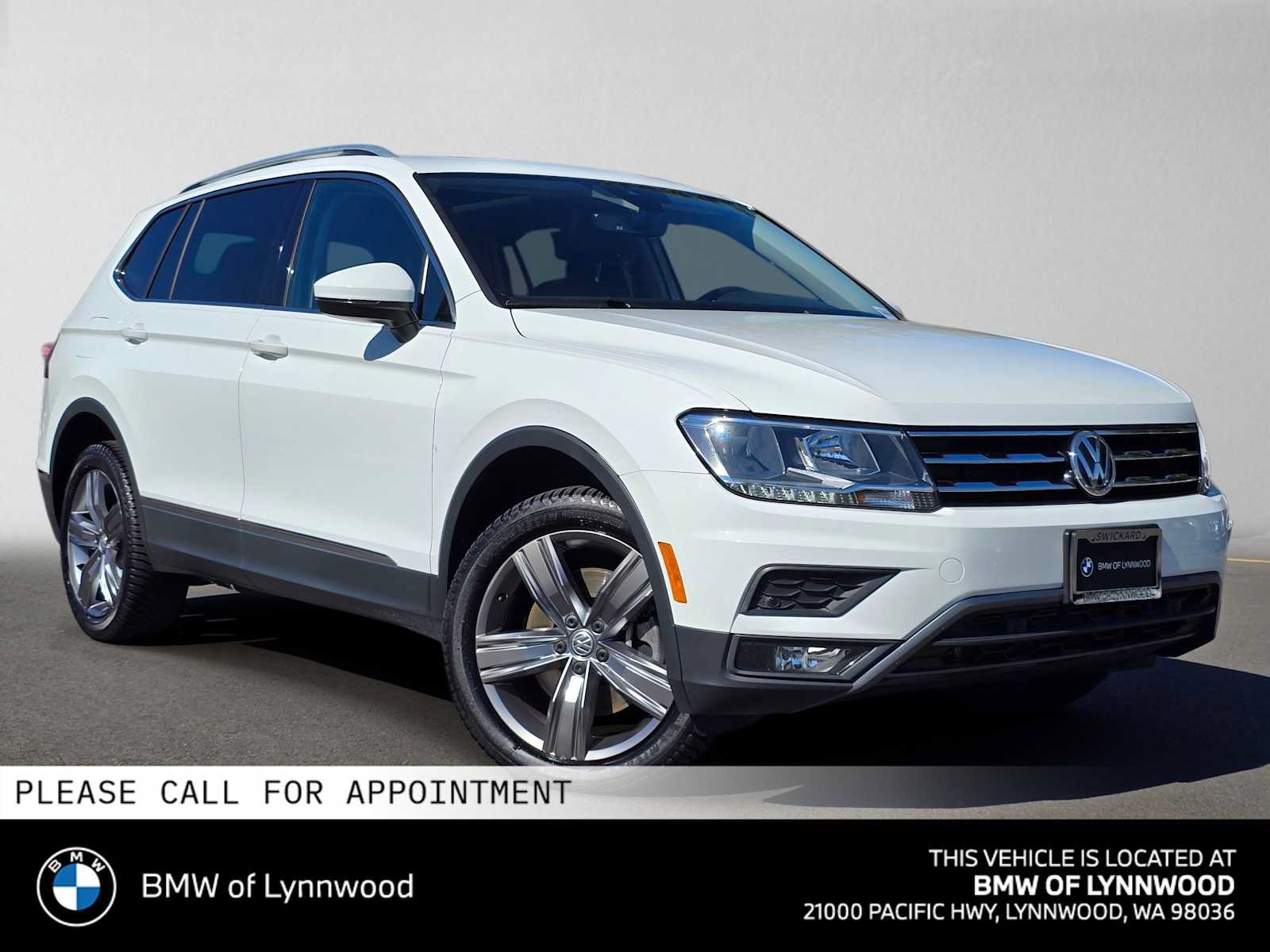 Used 2020 Volkswagen Tiguan SEL AWD/4WD image 1