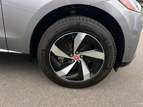 Used 2021 Jaguar F-PACE S AWD/4WD image 39