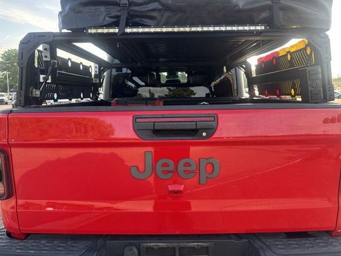 Used 2020 Jeep Gladiator Rubicon AWD/4WD image 9