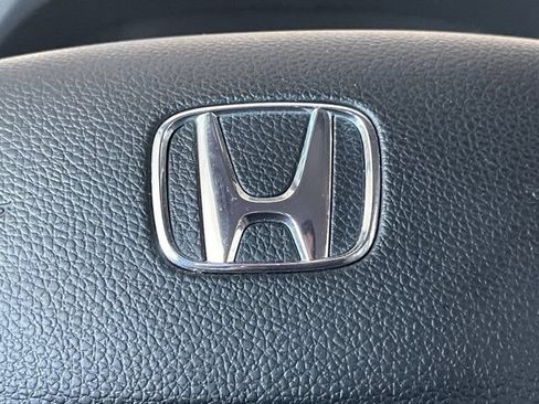 Used 2016 Honda Pilot LX image 11
