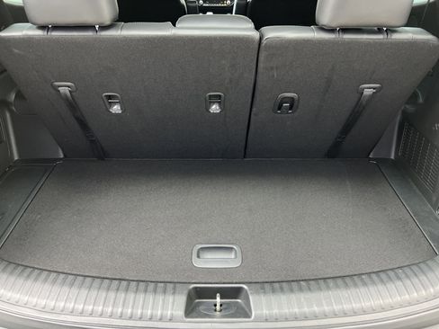 Used 2022 Kia Telluride S FWD image 34