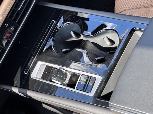 New 2026 Volkswagen Atlas Cross Sport SEL image 17