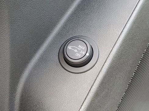 Certified 2023 Chevrolet Equinox LT image 23