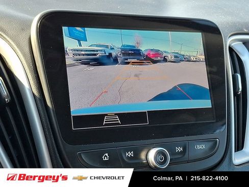 Used 2024 Chevrolet Malibu LT image 20