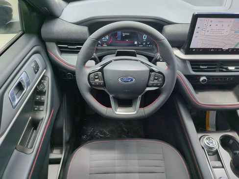 New 2026 Ford Explorer ST-Line image 12