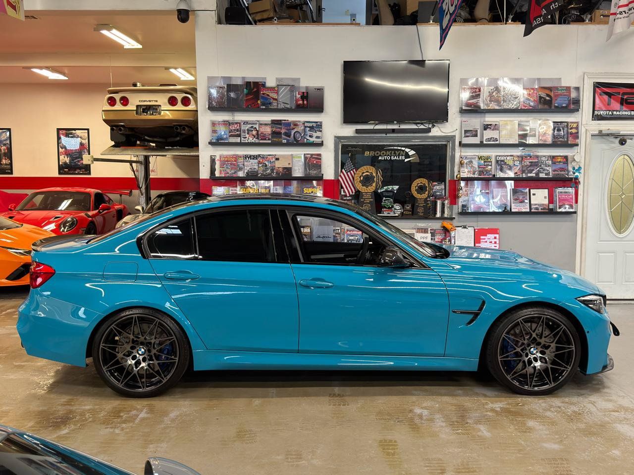 Used 2018 BMW M3 RWD image 5