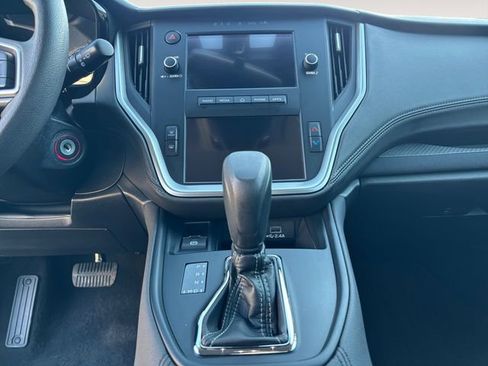 Certified 2025 Subaru Outback 2.5i image 11