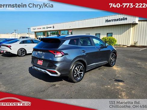 Used 2023 Kia Sportage EX AWD/4WD image 30