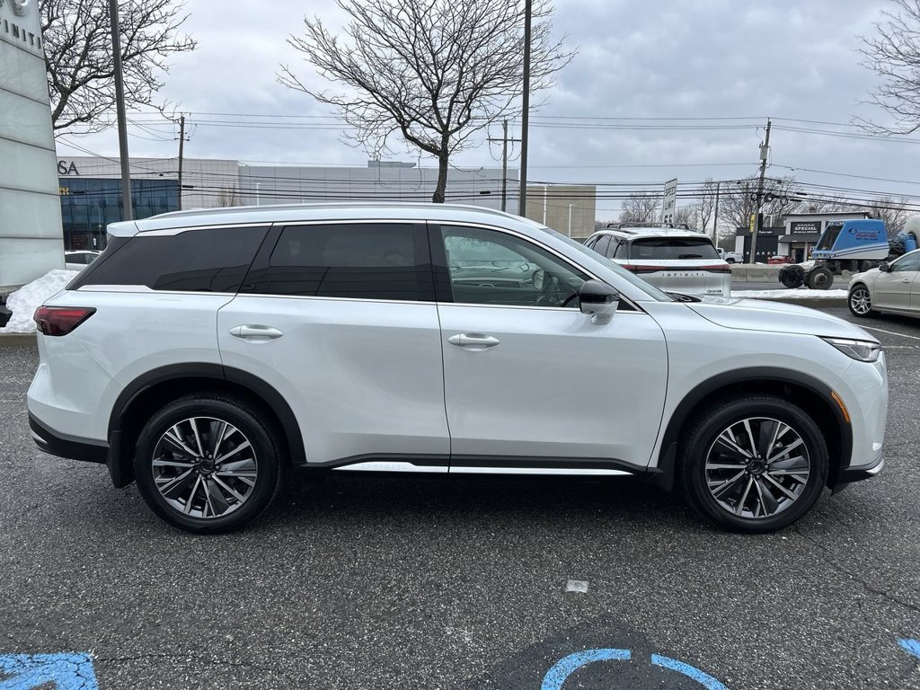 Used 2026 INFINITI QX60 Luxe w/ Cargo Package AWD/4WD image 9
