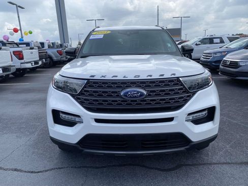 Certified 2023 Ford Explorer XLT w/ Equipment Group 202A RWD image 2
