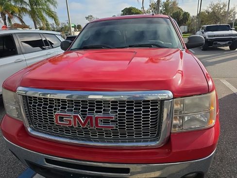 Used 2011 GMC Sierra 1500 SLE w/ Power Tech Package image 2