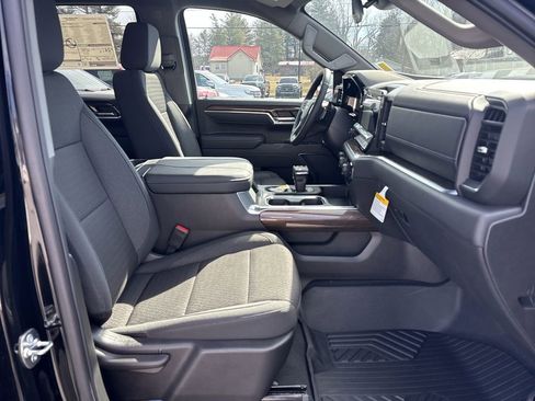 New 2026 Chevrolet Silverado 1500 LT Trail Boss w/ Dark Appearance Package image 29