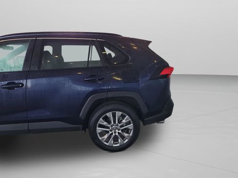 Used 2023 Toyota RAV4 XLE Premium image 32