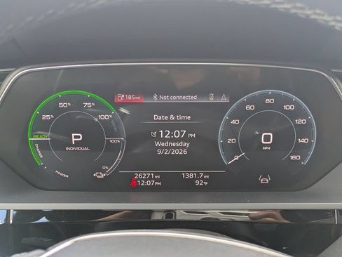 Used 2024 Audi Q8 e-tron Premium Plus w/ Premium Plus Package AWD/4WD image 42