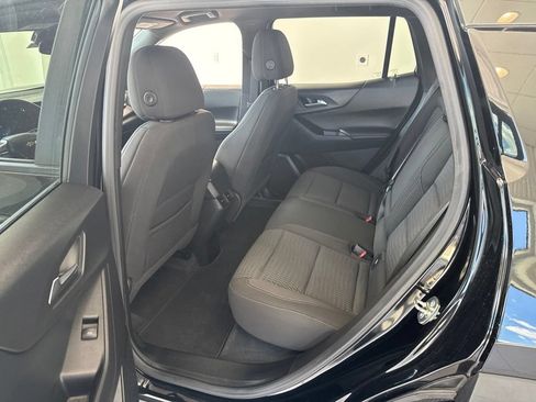 Used 2025 Chevrolet Equinox LT AWD/4WD image 15
