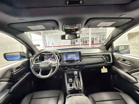 New 2026 GMC Canyon Elevation w/ Convenience Package image 23