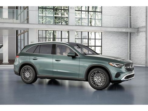 New 2026 Mercedes-Benz GLC 300 4MATIC image 14