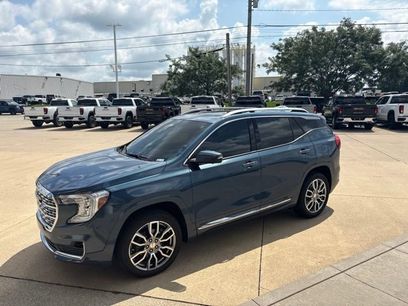 Used 2024 GMC Terrain Denali w/ Denali Premium Package