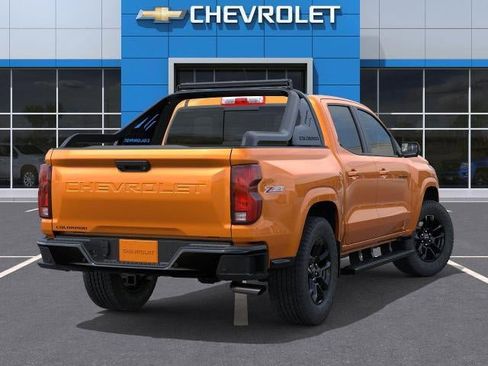 New 2026 Chevrolet Colorado Z71 w/ Midnight Edition AWD/4WD image 4