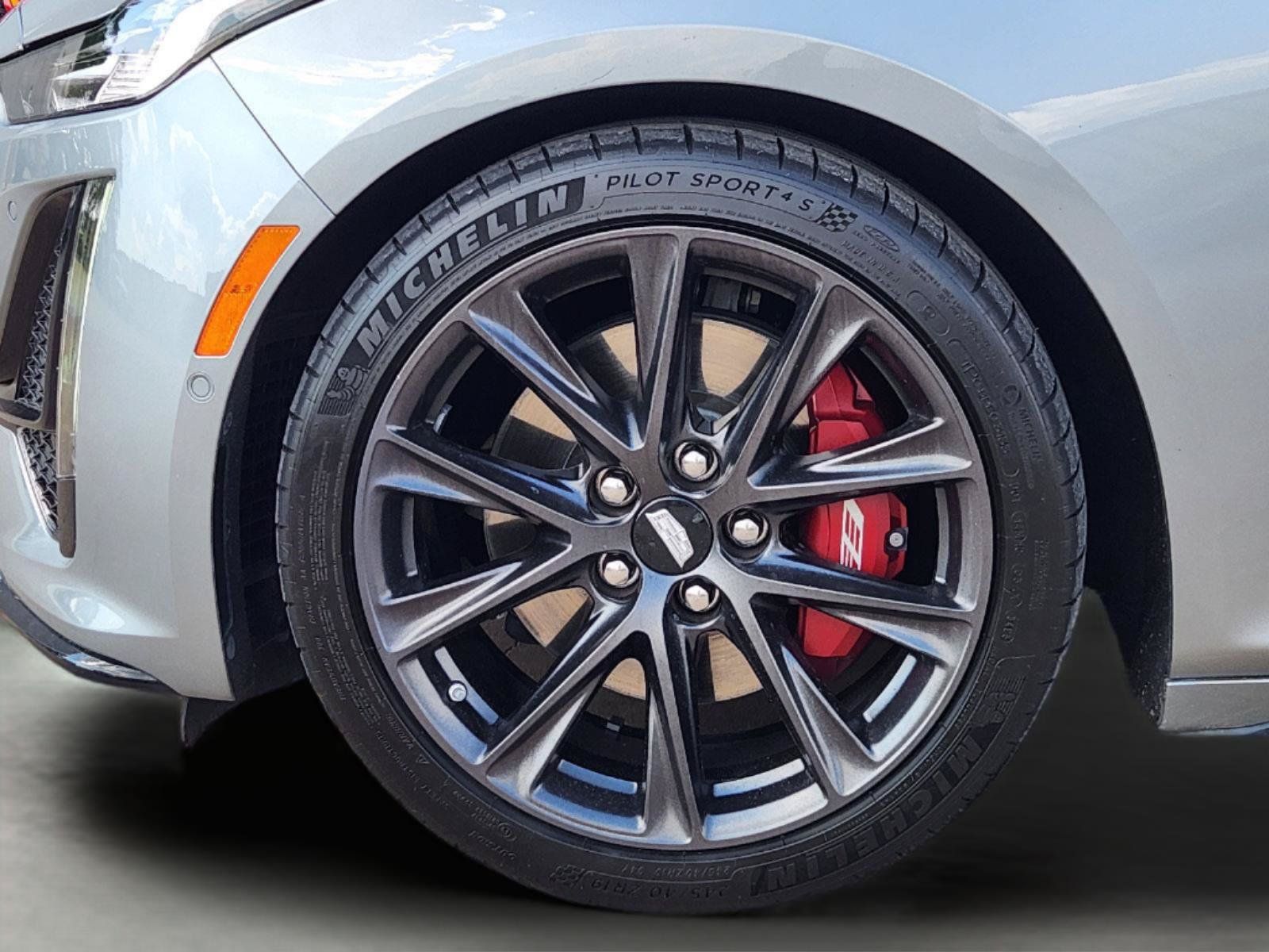 Used 2024 Cadillac CT5 V w/ Premium Package RWD image 10
