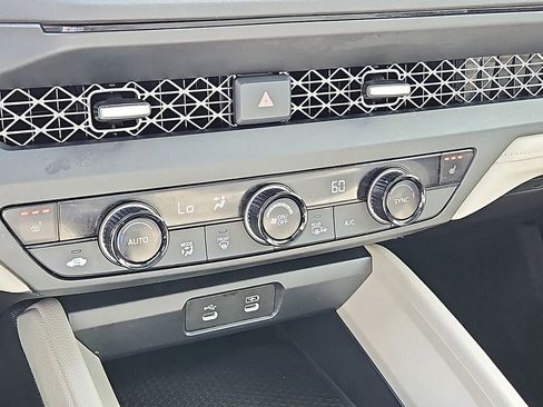 Used 2023 Honda Accord EX image 16
