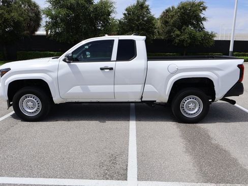 Used 2024 Toyota Tacoma SR w/ Towing Package RWD image 12