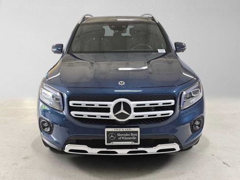 Used 2023 Mercedes-Benz GLB 250 4MATIC image 8