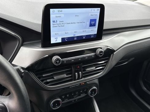 Used 2025 Ford Escape Active image 14