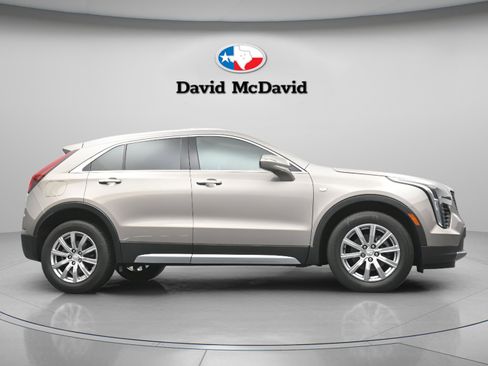 Used 2023 Cadillac XT4 Premium Luxury w/ Cold Weather Package image 22
