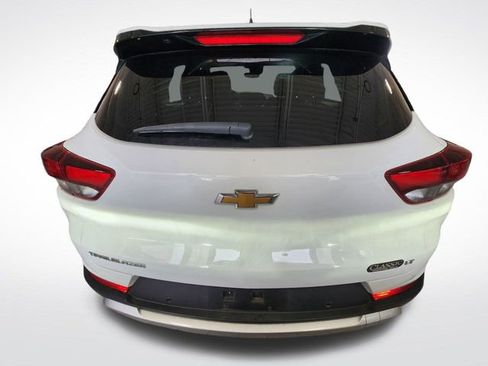 Used 2024 Chevrolet TrailBlazer LT w/ LT Cold Weather Package image 6