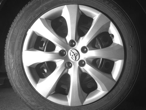 Used 2025 Toyota Corolla LE FWD image 18