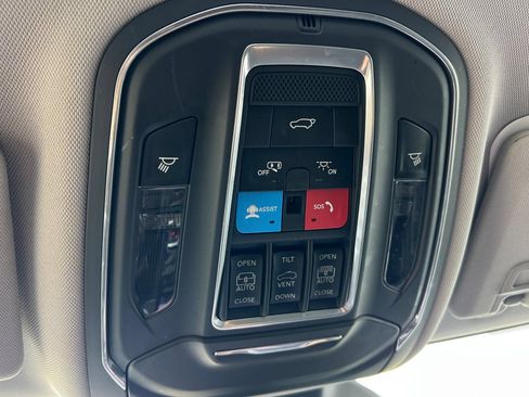 Used 2024 Jeep Grand Cherokee Limited 4xe AWD/4WD image 24