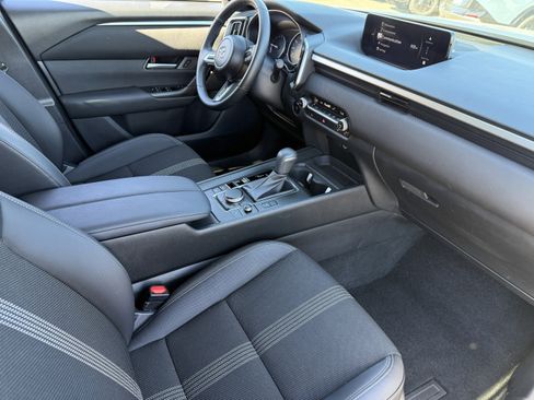 Used 2025 MAZDA CX-50 2.5 Hybrid w/ Preferred Pkg image 11