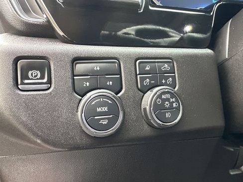 Used 2025 Chevrolet Silverado 2500 LT w/ Safety Package image 26