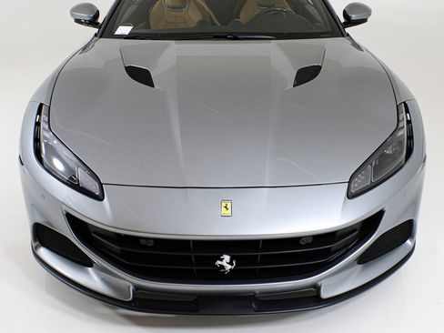 Certified 2023 Ferrari Portofino M RWD image 15