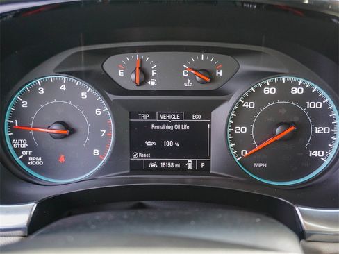 Used 2023 Chevrolet Traverse LS w/ Safety Package image 19