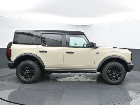 New 2025 Ford Bronco Big Bend image 11