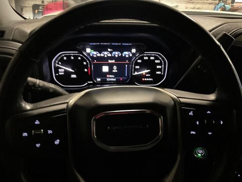 Used 2021 GMC Sierra 1500 Denali AWD/4WD image 25