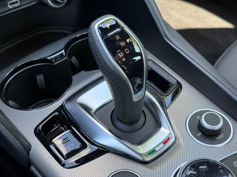 New 2025 Alfa Romeo Giulia w/ Driving Assist Package image 22