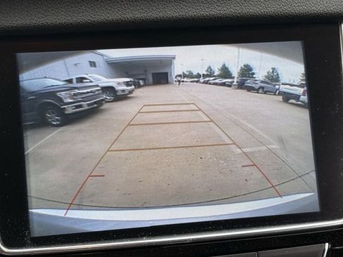 Used 2019 Buick Encore Preferred w/ Safety Package FWD image 17