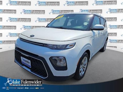 Used 2021 Kia Soul LX FWD image 1