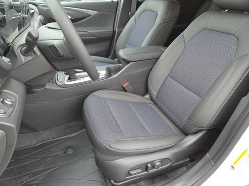 New 2026 Buick Envista Preferred w/ Convenience I Package FWD image 33