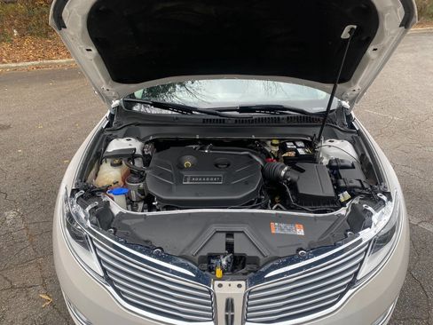 Used 2016 Lincoln MKZ Base 4dr Sedan w/ Equipment Group 200A Select image 58