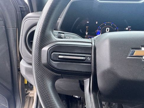 Used 2023 Chevrolet Colorado W/T image 15
